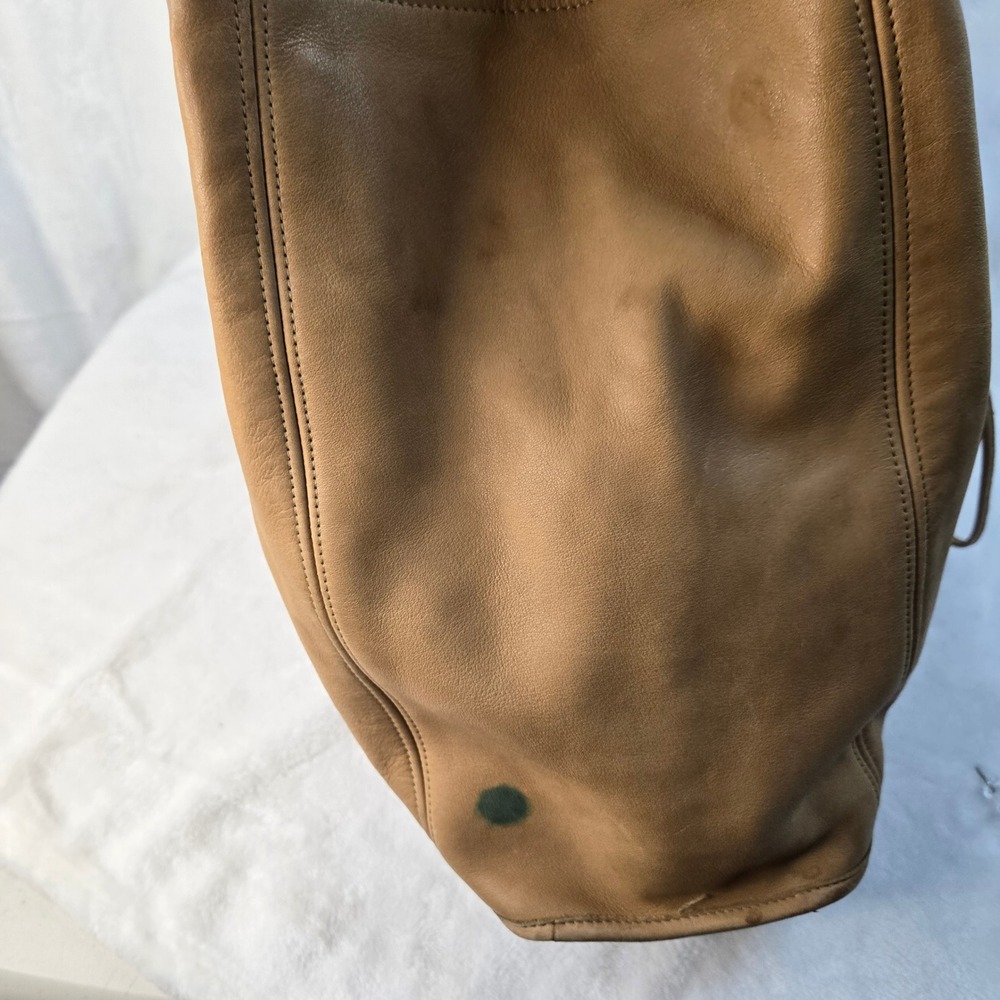 Vintage Coach Tan Leather Drawstring Bucket Bag 531-2620 Brass Hardware Tote - Picture 15 of 16